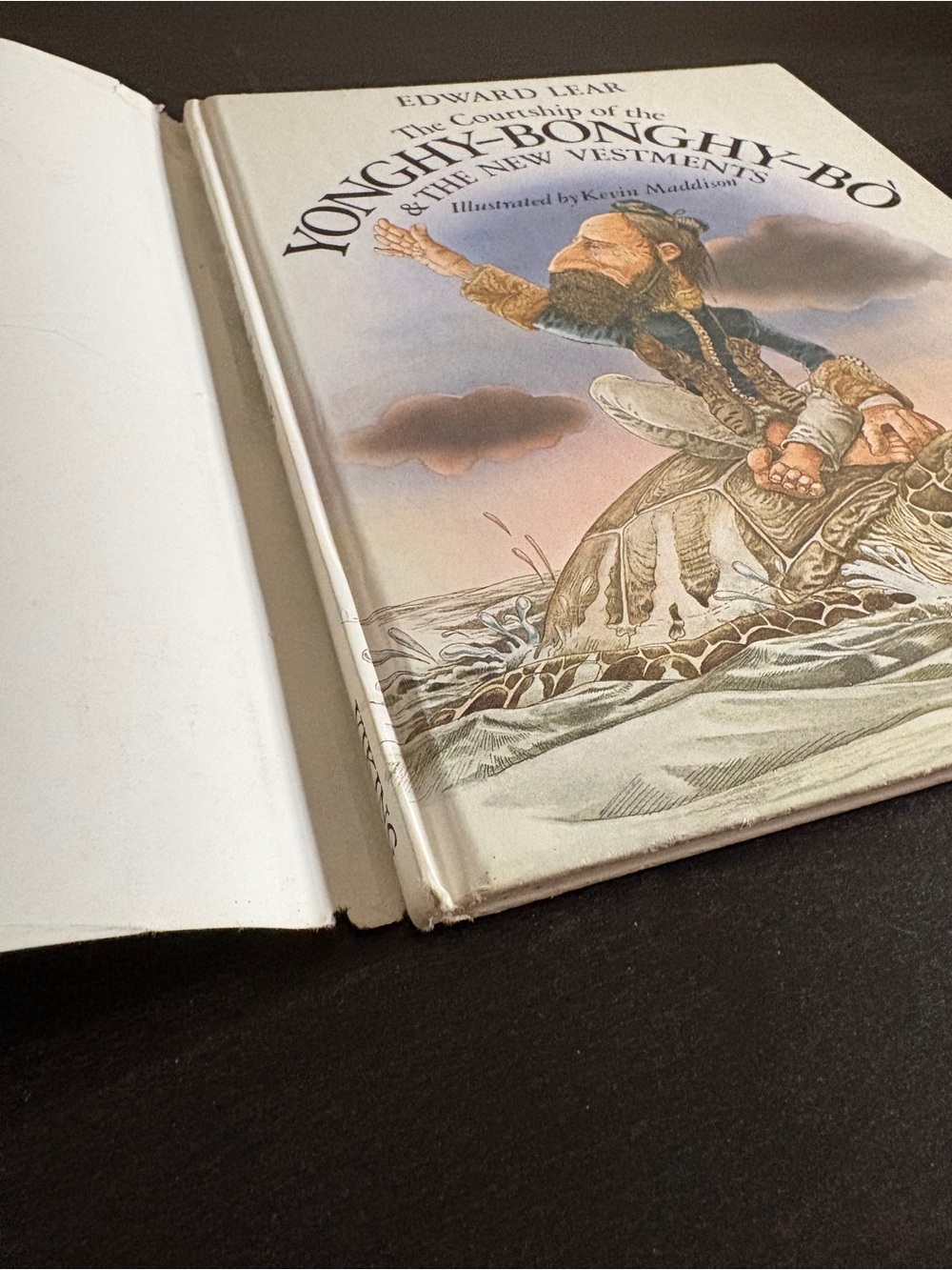 1980 The Courtship of the Yonghy-Bonghy-Bo Hardcover - Picture 3 of 8